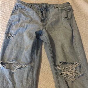 American Eagle Outfitters Women's Relaxed Distressed Jeans - Light Blue